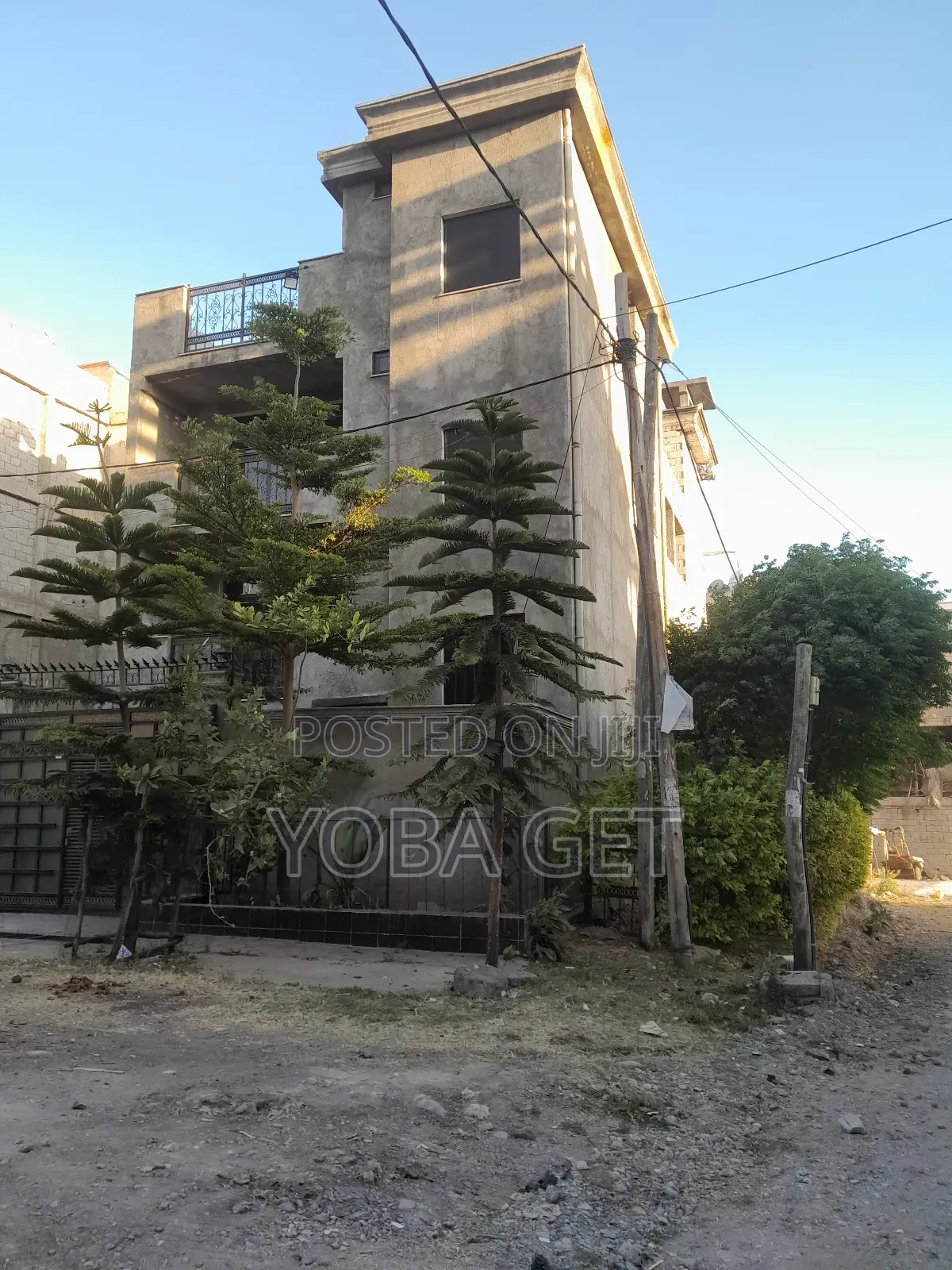 Furnished 6bdrm House in Akaky Kaliti for sale