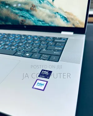 New Laptop HP Envy X360 16GB Intel Core I7 SSD 1T