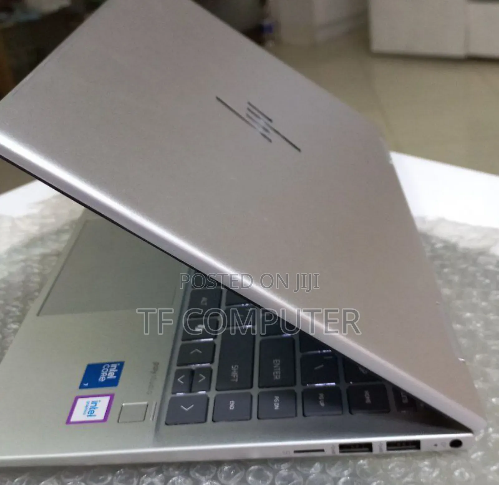 New Laptop HP Envy X360 16GB Intel Core I7 SSD 512GB