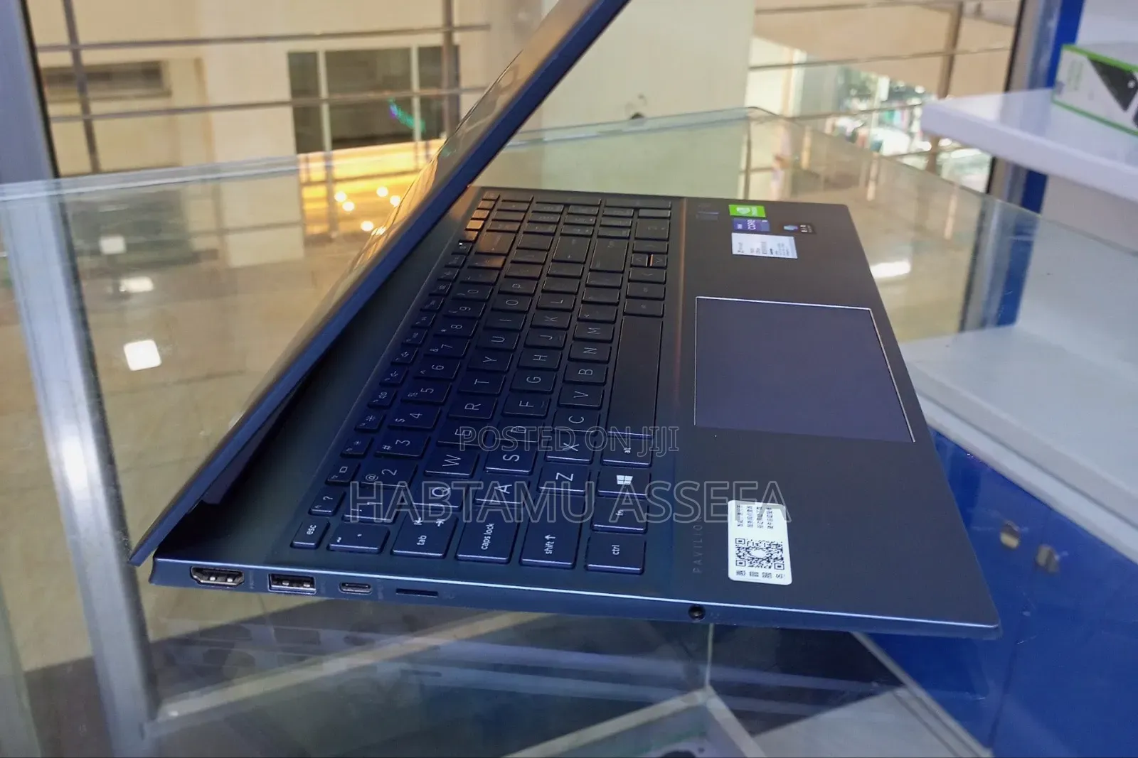 New Laptop HP Pavilion 10 16GB Intel Core I5 SSD 512GB