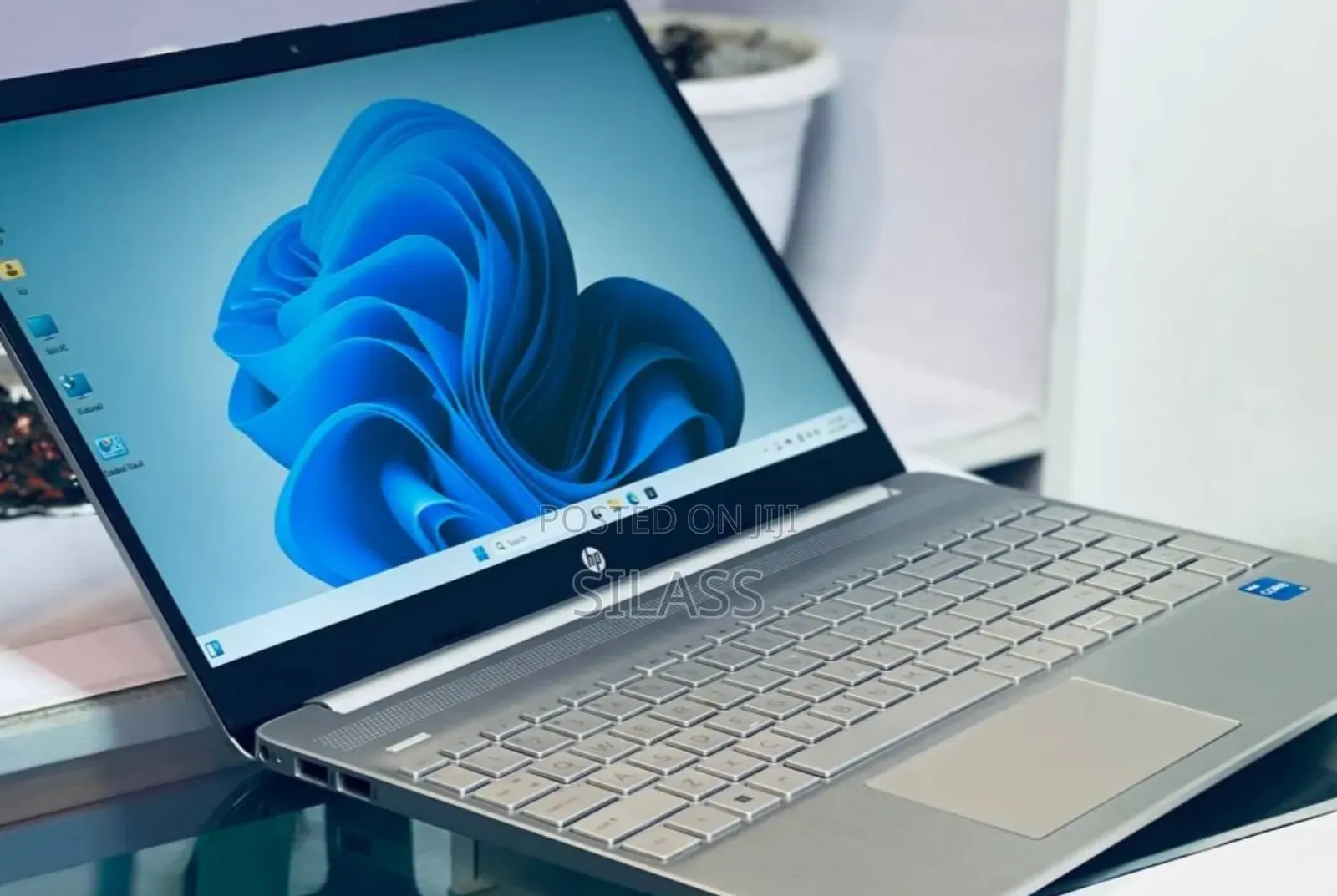New Laptop HP Stream Notebook 16GB Intel Core I5 SSD 512GB