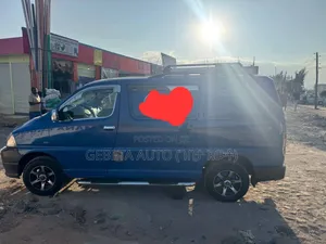 Toyota HiAce 2009 Blue
