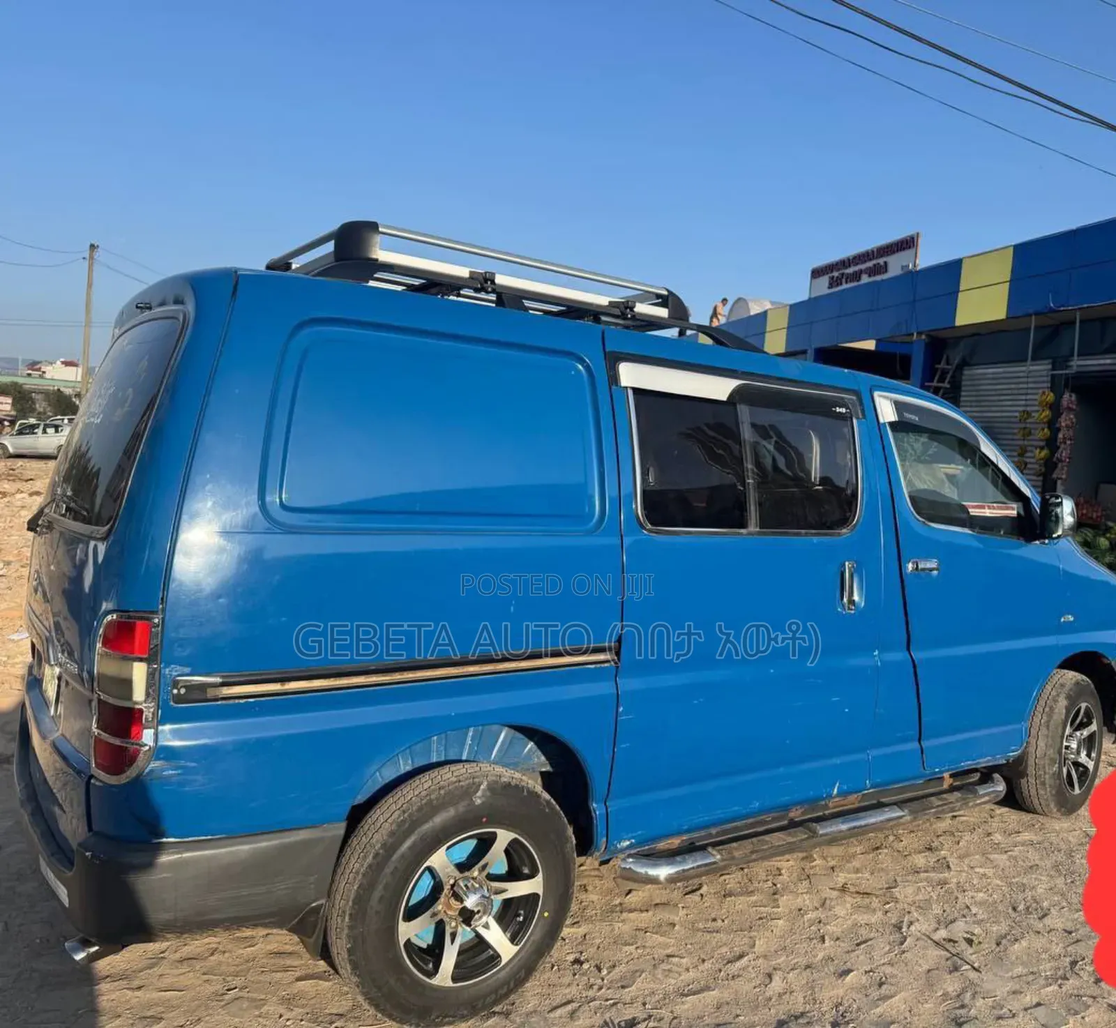 Toyota HiAce 2009 Blue