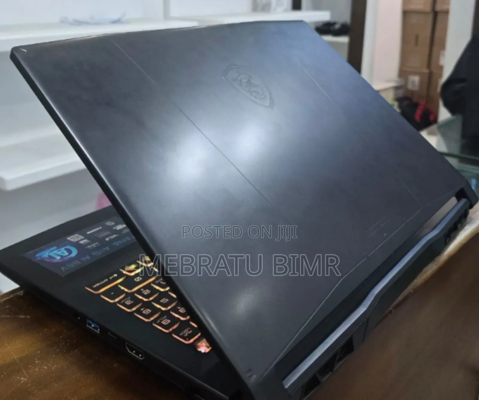 New Laptop MSI Katana 15 16GB AMD Ryzen 7 SSD 1T