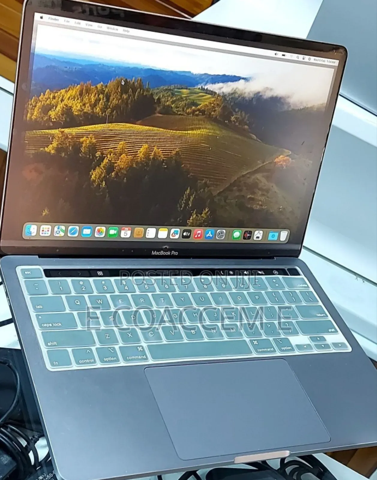 New Laptop Apple MacBook 8GB Apple M1 SSD 256GB