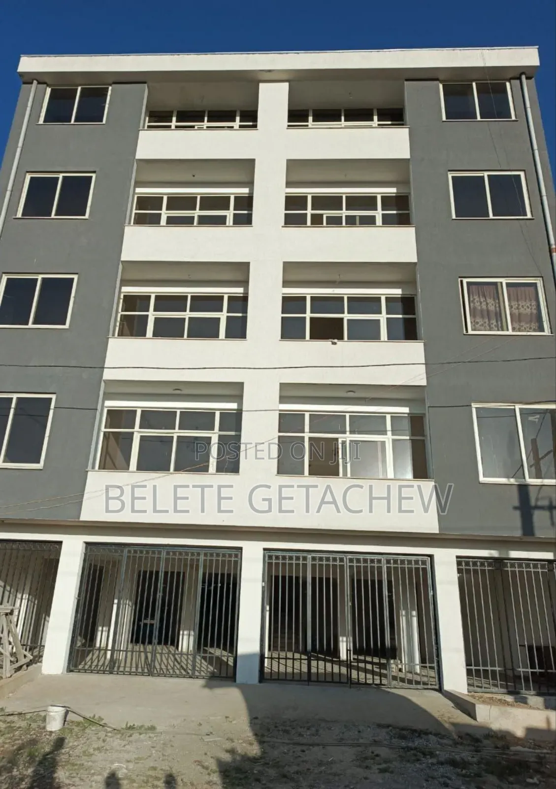 Ayat, G+4 Apartment Building for Sale 300sqm