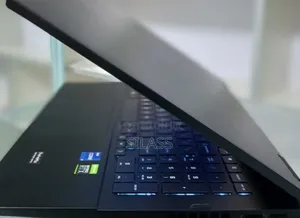 New Laptop HP Omen 16 16GB Intel Core I7 SSD 512GB