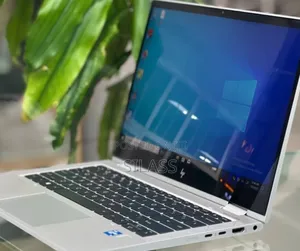 New Laptop HP EliteBook 830 G8 16GB Intel Core I5 SSD 512GB