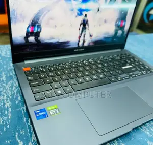 New Laptop Asus VivoBook 15 X505BA 16GB Intel Core I9 SSD 512GB