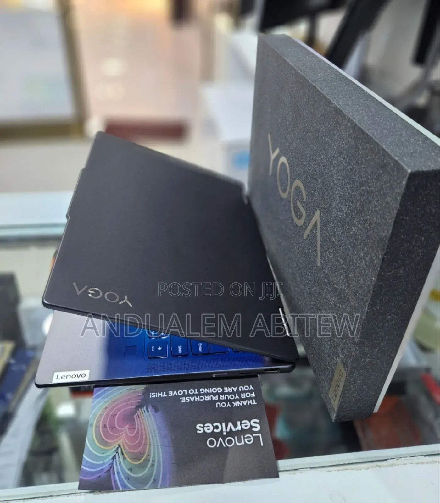 New Laptop Lenovo Yoga 7i 8GB Intel Core I5 SSD 512GB