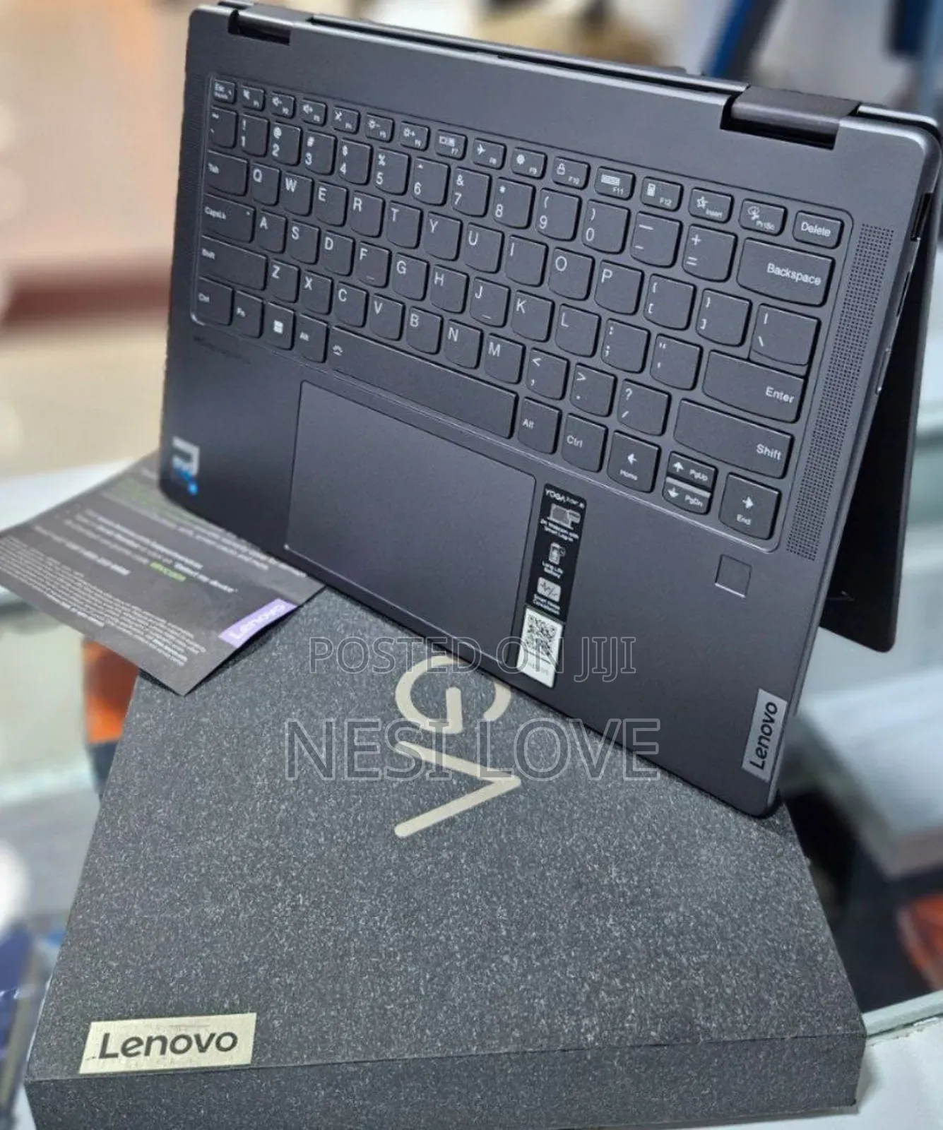 New Laptop Lenovo Yoga 7i 8GB Intel Core I5 SSD 512GB