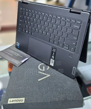 New Laptop Lenovo Yoga 7i 8GB Intel Core I5 SSD 512GB