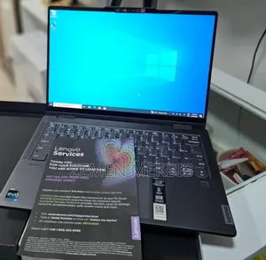 New Laptop Lenovo Yoga 7i 8GB Intel Core I5 SSD 512GB