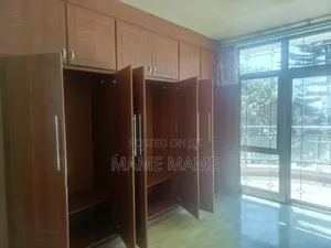 4bdrm House in Addis Abeba, Bole for rent