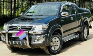 Toyota Hilux 2014 Blue