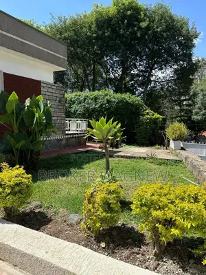 3bdrm Villa in Bole for rent