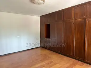3bdrm Villa in Bole for rent