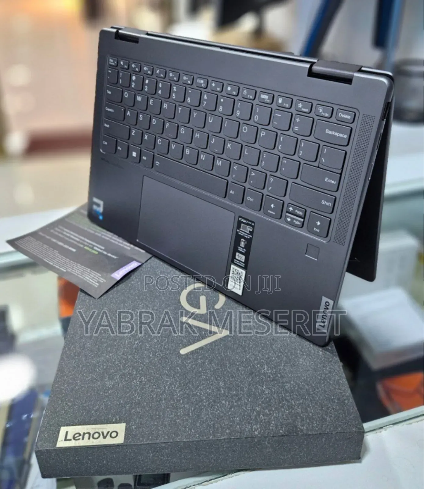 New Laptop Lenovo Yoga 7i 16GB Intel Core I7 SSD 512GB