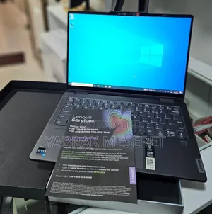 New Laptop Lenovo Yoga 7i 16GB Intel Core I7 SSD 512GB