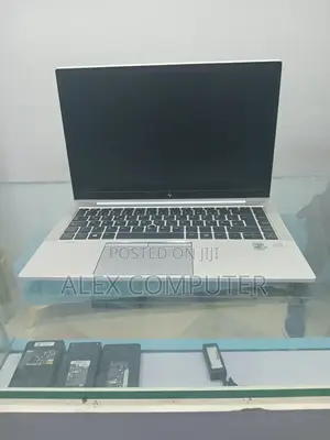 New Laptop HP EliteBook 830 G7 16GB Intel Core I5 SSD 512GB