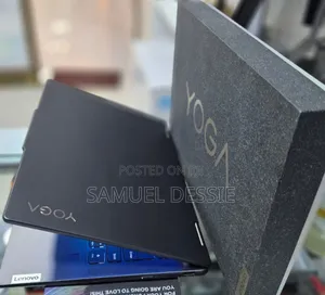 Photo - New Laptop Lenovo Yoga 7i 8GB Intel Core I5 SSD 512GB
