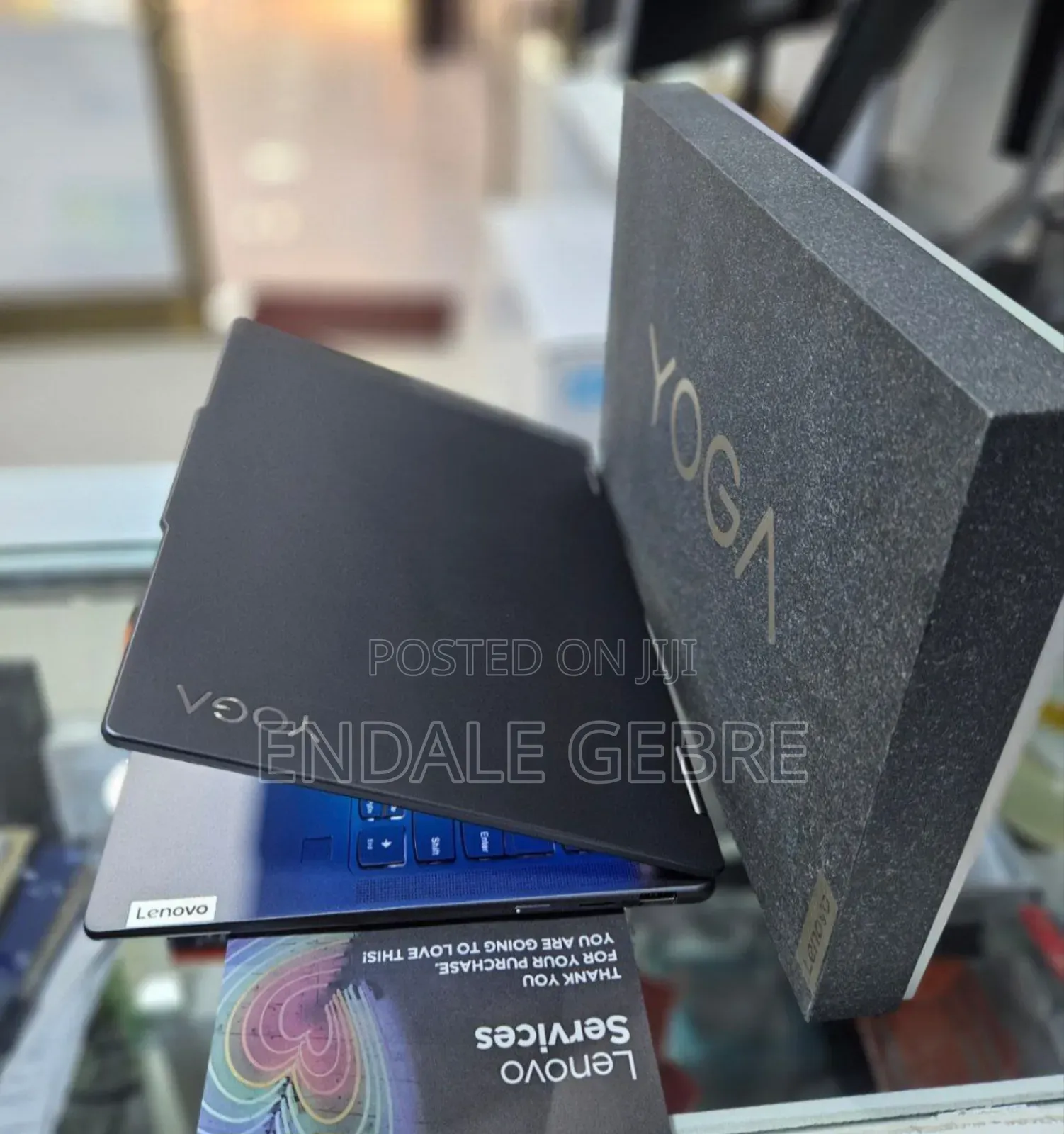 New Laptop Lenovo Yoga 7i 8GB Intel Core I5 SSD 512GB