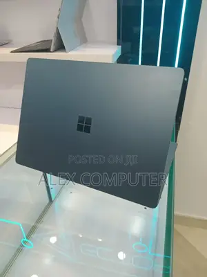 New Laptop Microsoft Surface Laptop 3 16GB Intel Core I7 SSD 512GB