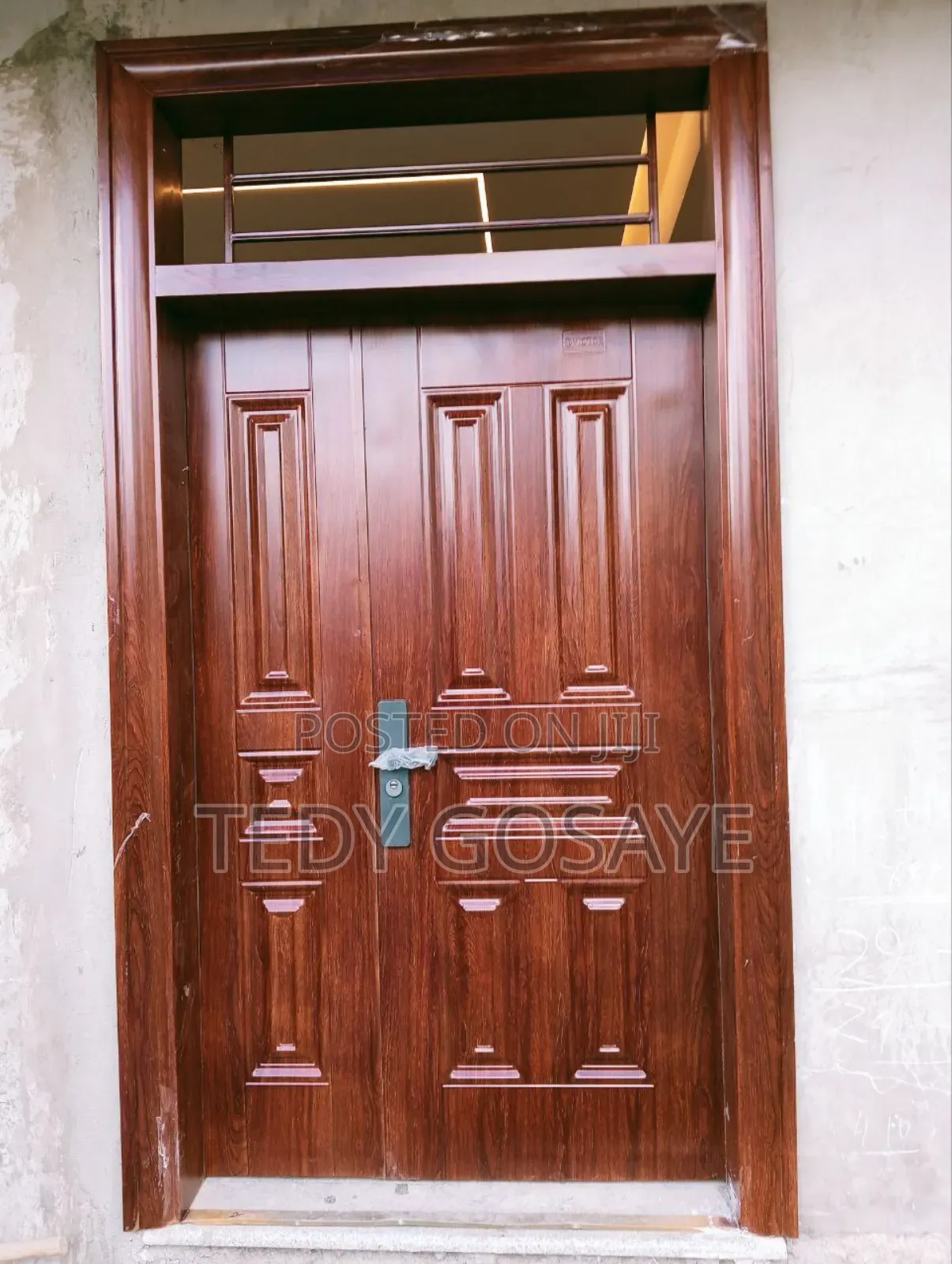 Victor Door