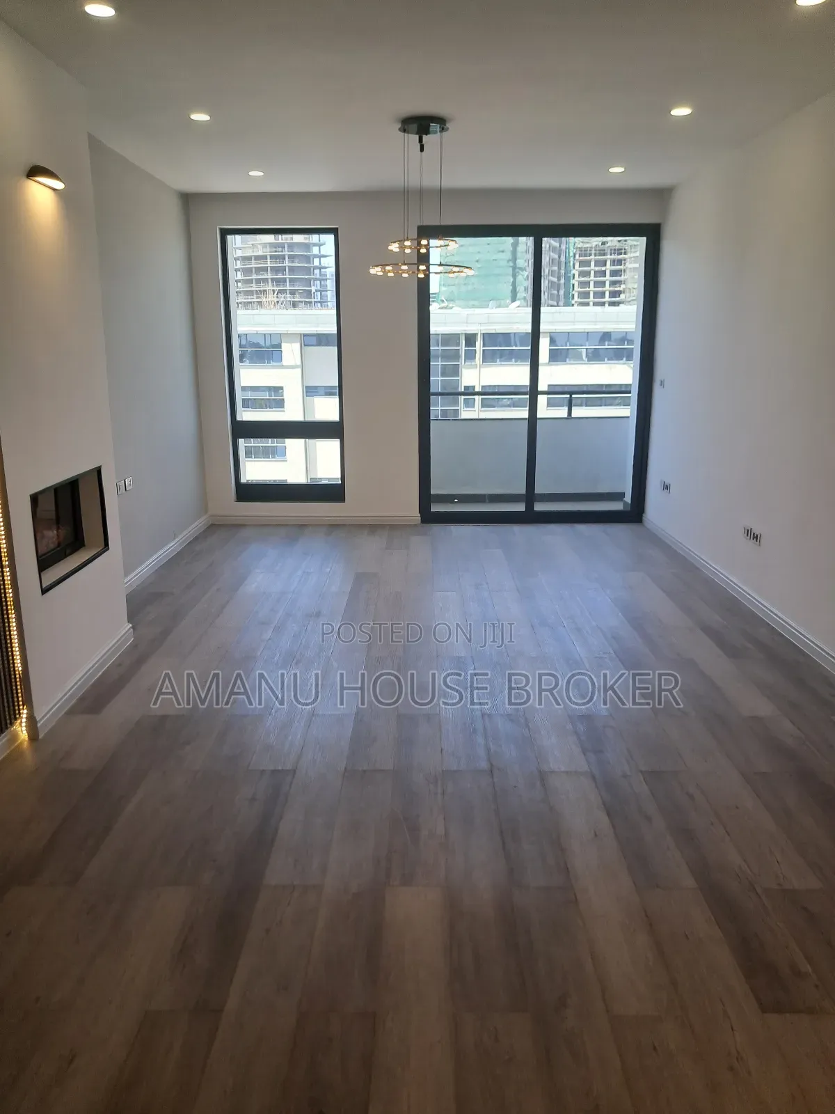 3bdrm Apartment in Addis Abeba, Kirkos for sale