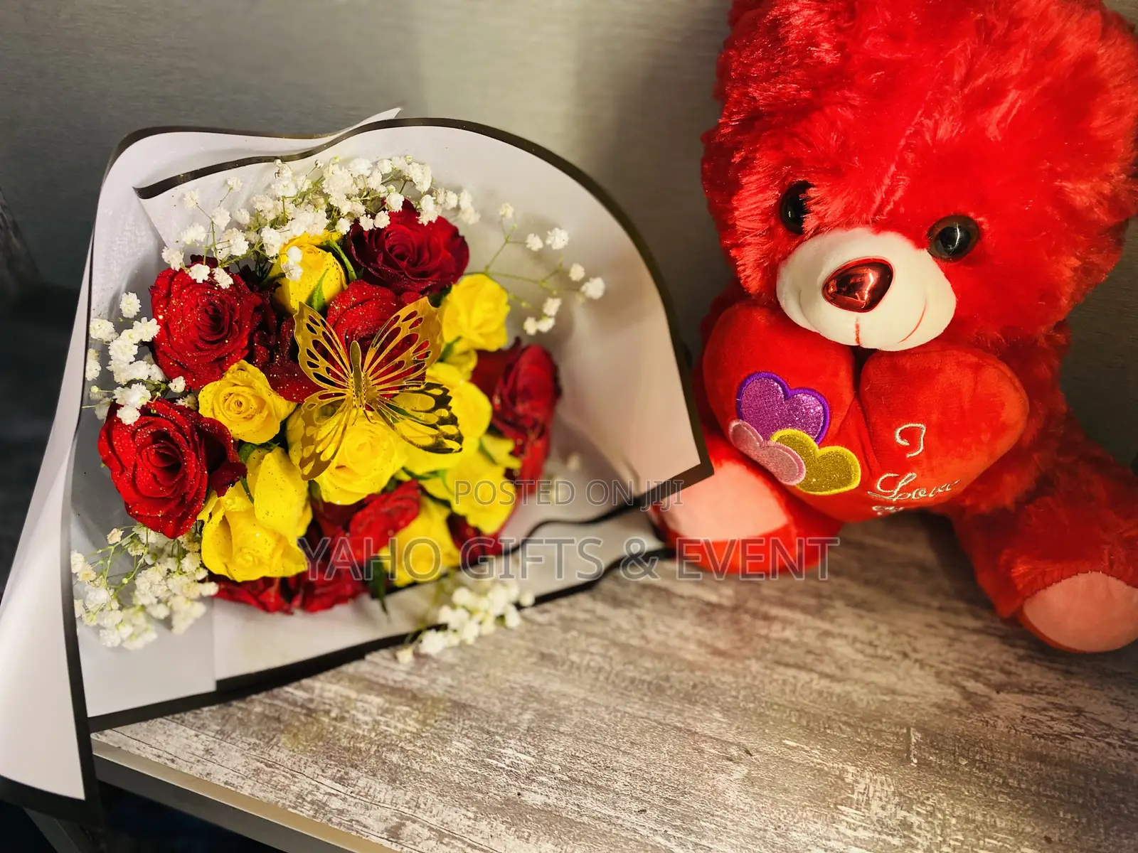 Yaho Toy and Flower  Gift