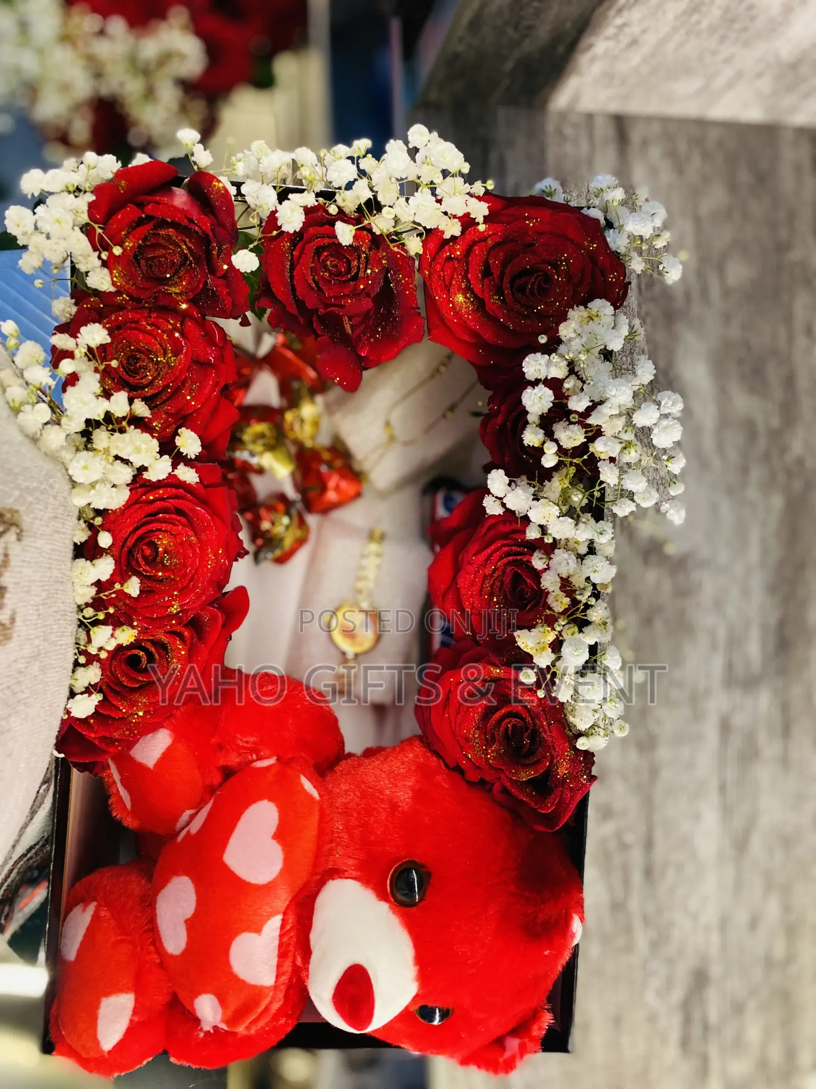 Yaho Toy Watch Necklace Gift Package