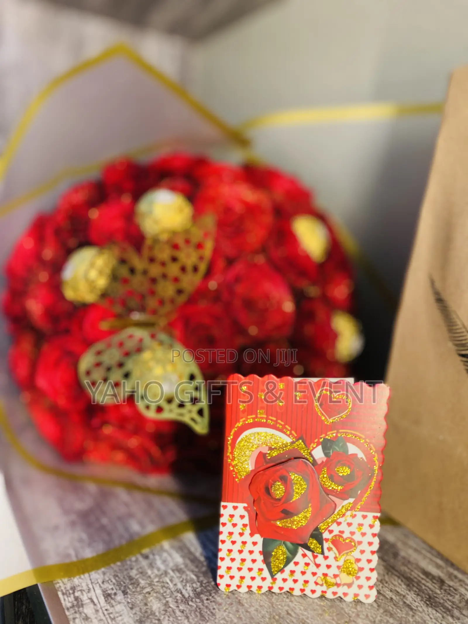 Yaho Flower Gift And Chocolate Gift