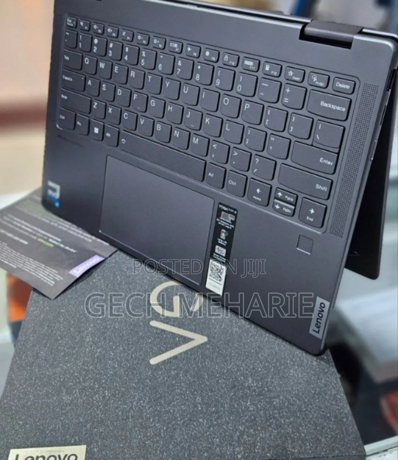 New Laptop Lenovo Yoga 7i 8GB Intel Core I5 SSD 512GB