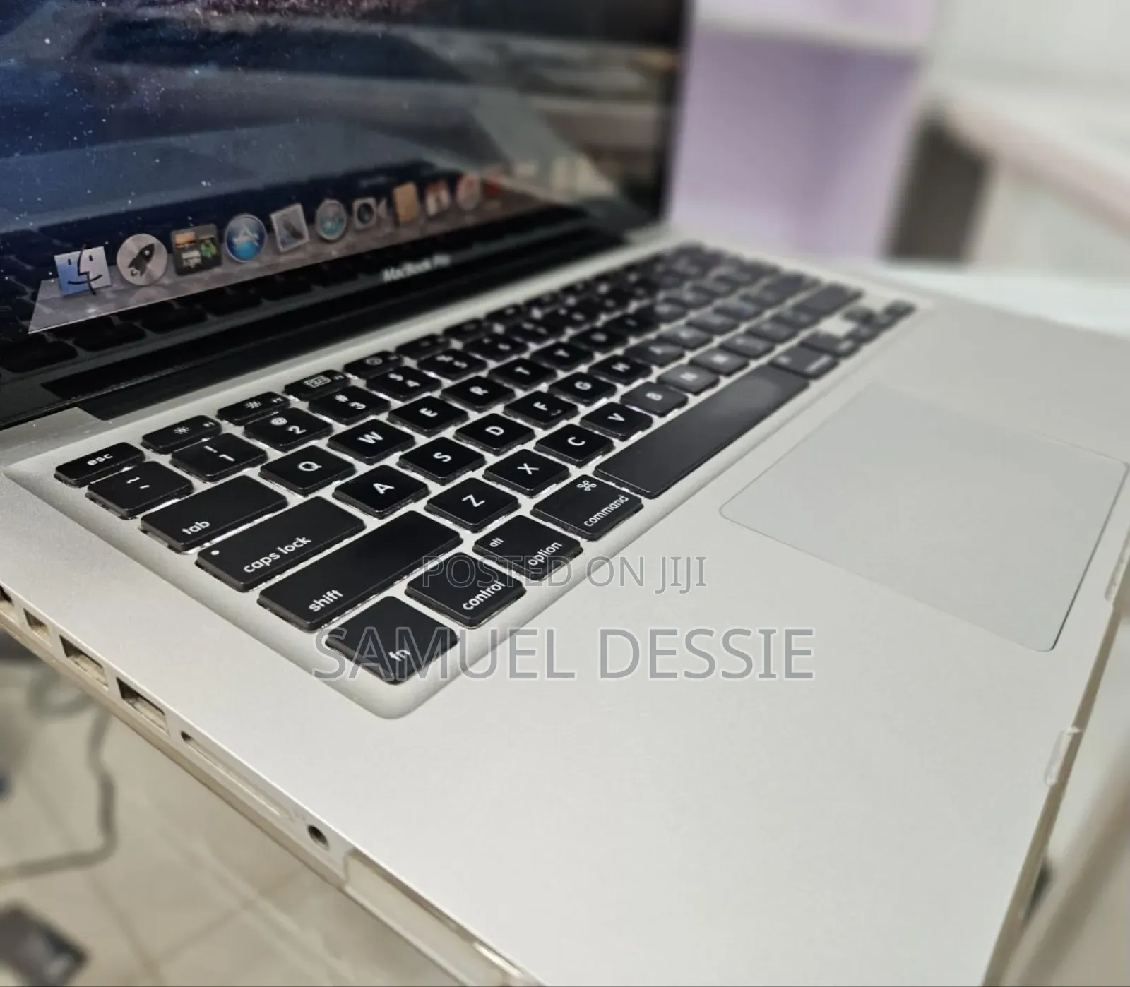New Laptop Apple MacBook Pro 2011 4GB Intel Core I7 HDD 500GB