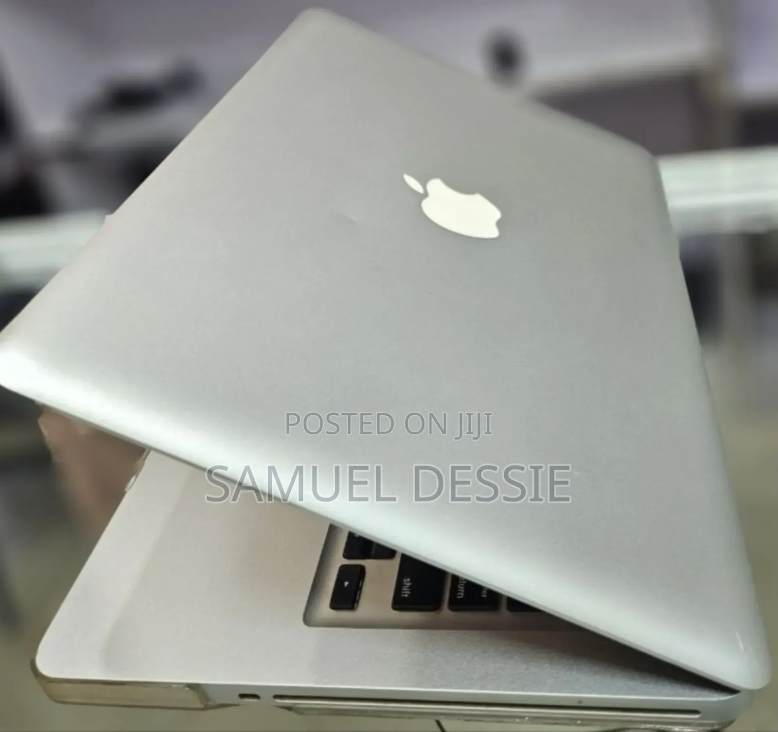 New Laptop Apple MacBook Pro 2011 4GB Intel Core I7 HDD 500GB