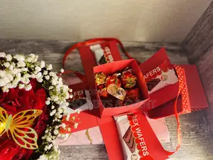 Yaho Flower  and Chocolate