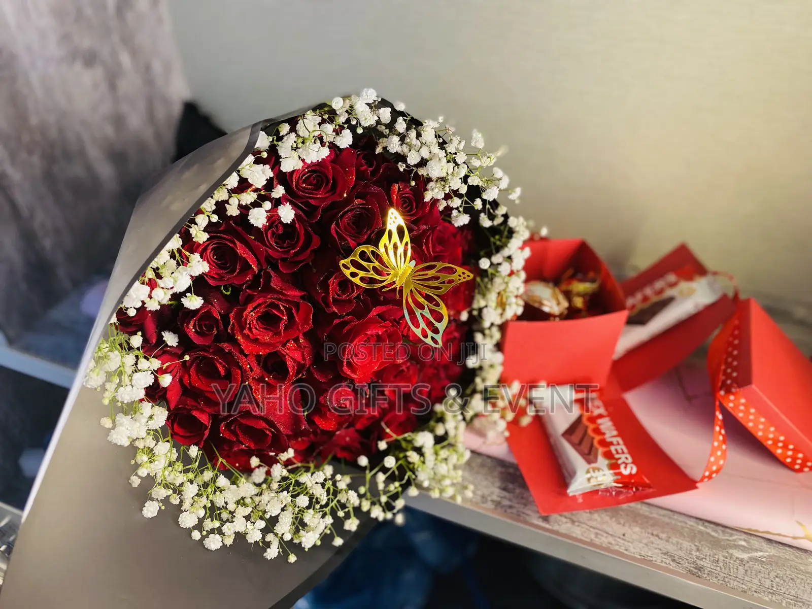 Yaho Flower  and Chocolate