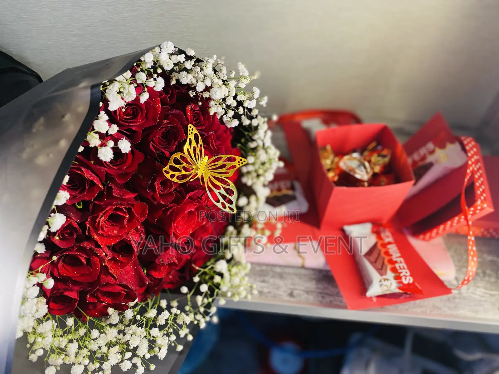 Yaho Flower  and Chocolate