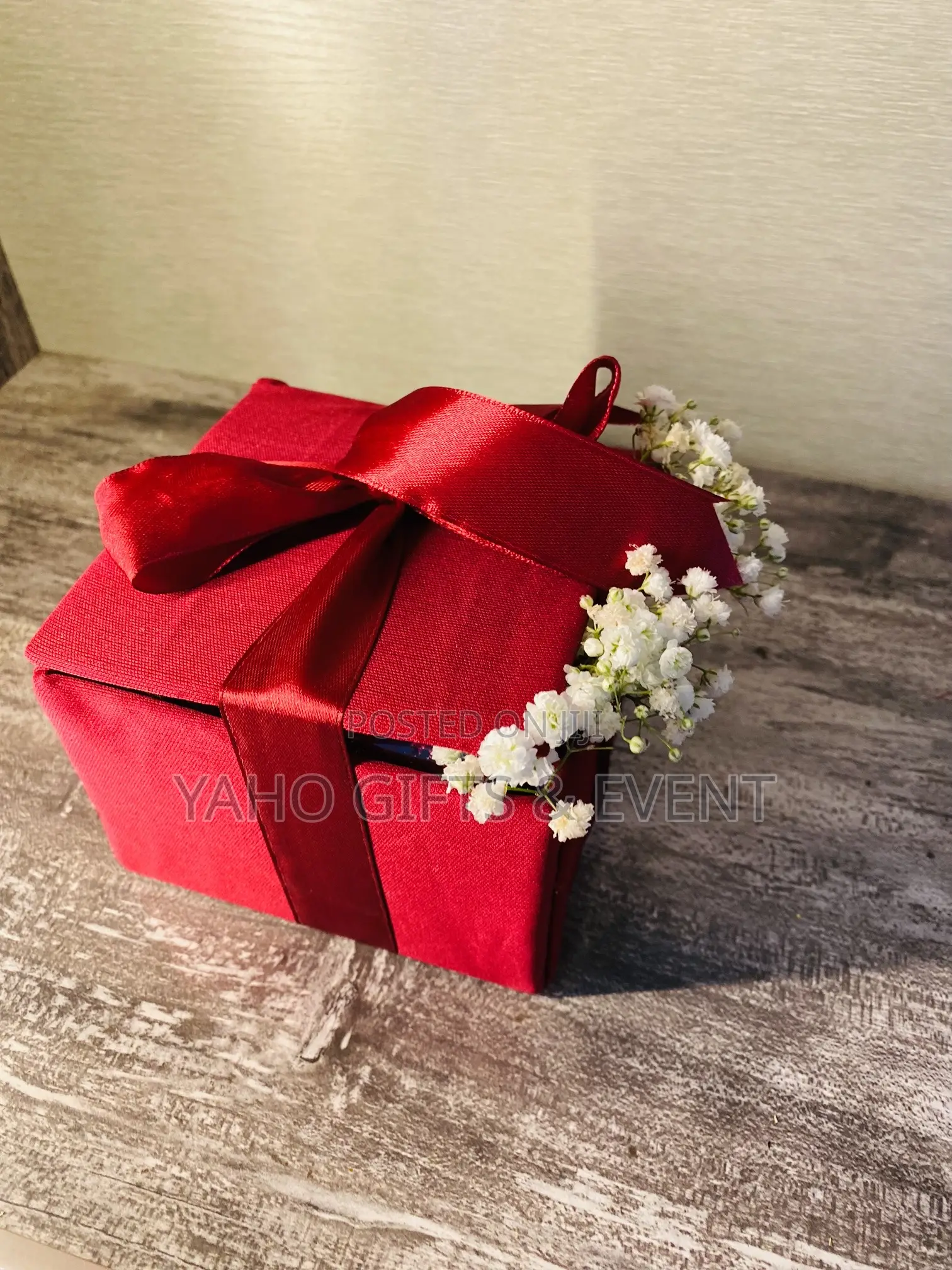 Yaho Chocolate ,Flower Bracelet Gift
