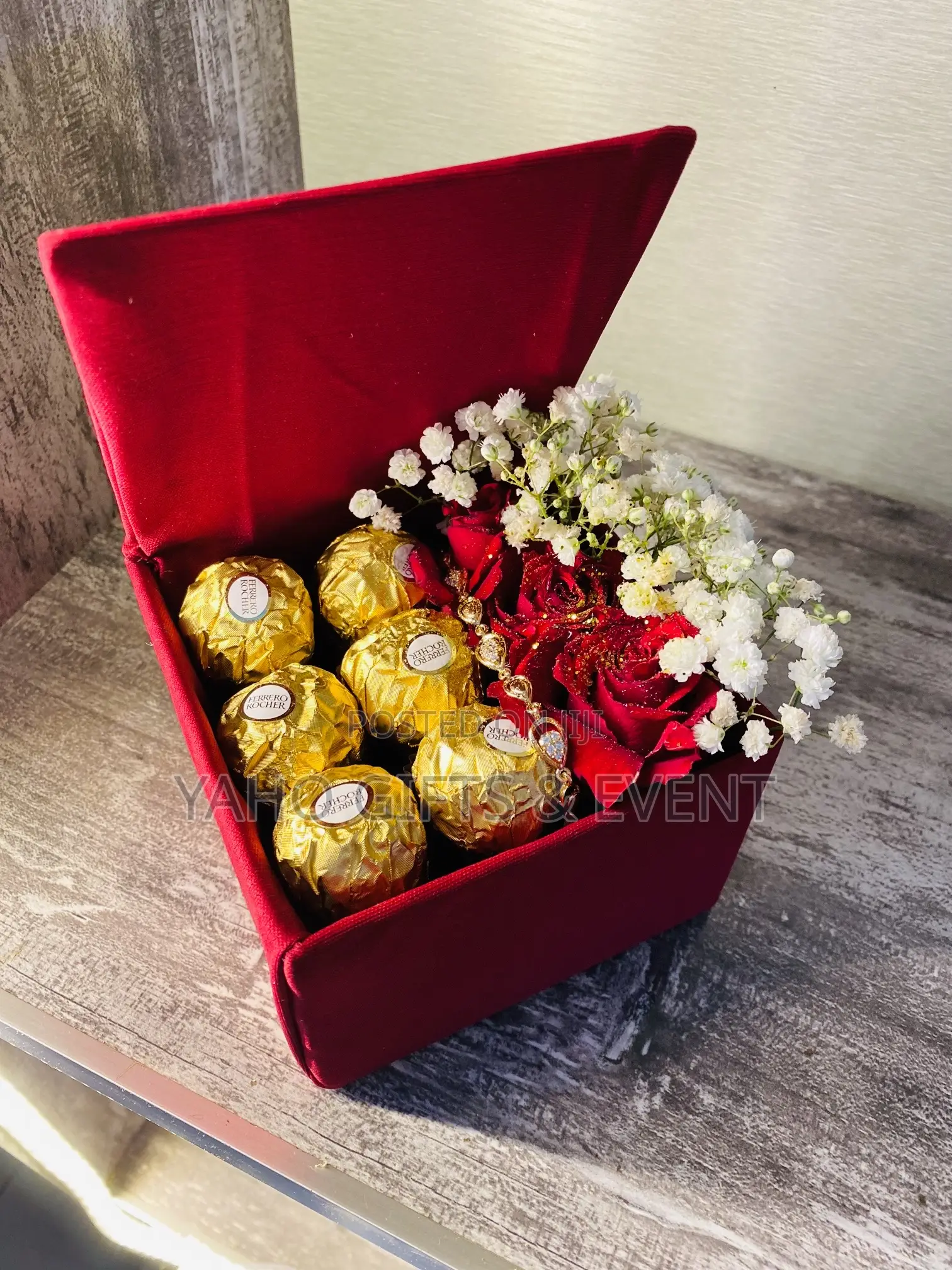 Yaho Chocolate ,Flower Bracelet Gift