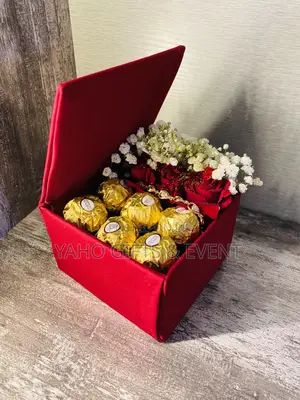 Yaho Chocolate ,Flower Bracelet Gift