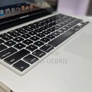 New Laptop Apple MacBook Pro 2011 4GB Intel Core I7 SSD 500GB