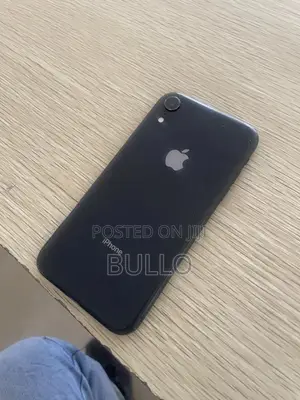 New Apple iPhone XR 128 GB Black