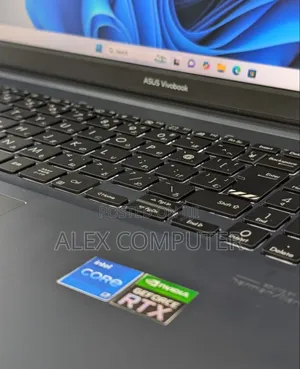 New Laptop Asus VivoBook 15 X505BA 16GB Intel Core I7 SSD 512GB