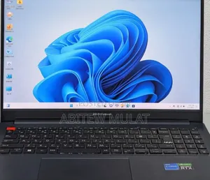 New Laptop Asus VivoBook 15 X505BA 16GB Intel Core I7 SSD 512GB