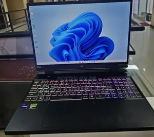 New Laptop Acer Predator Helios 300 16GB Intel Core I9 SSD 1T