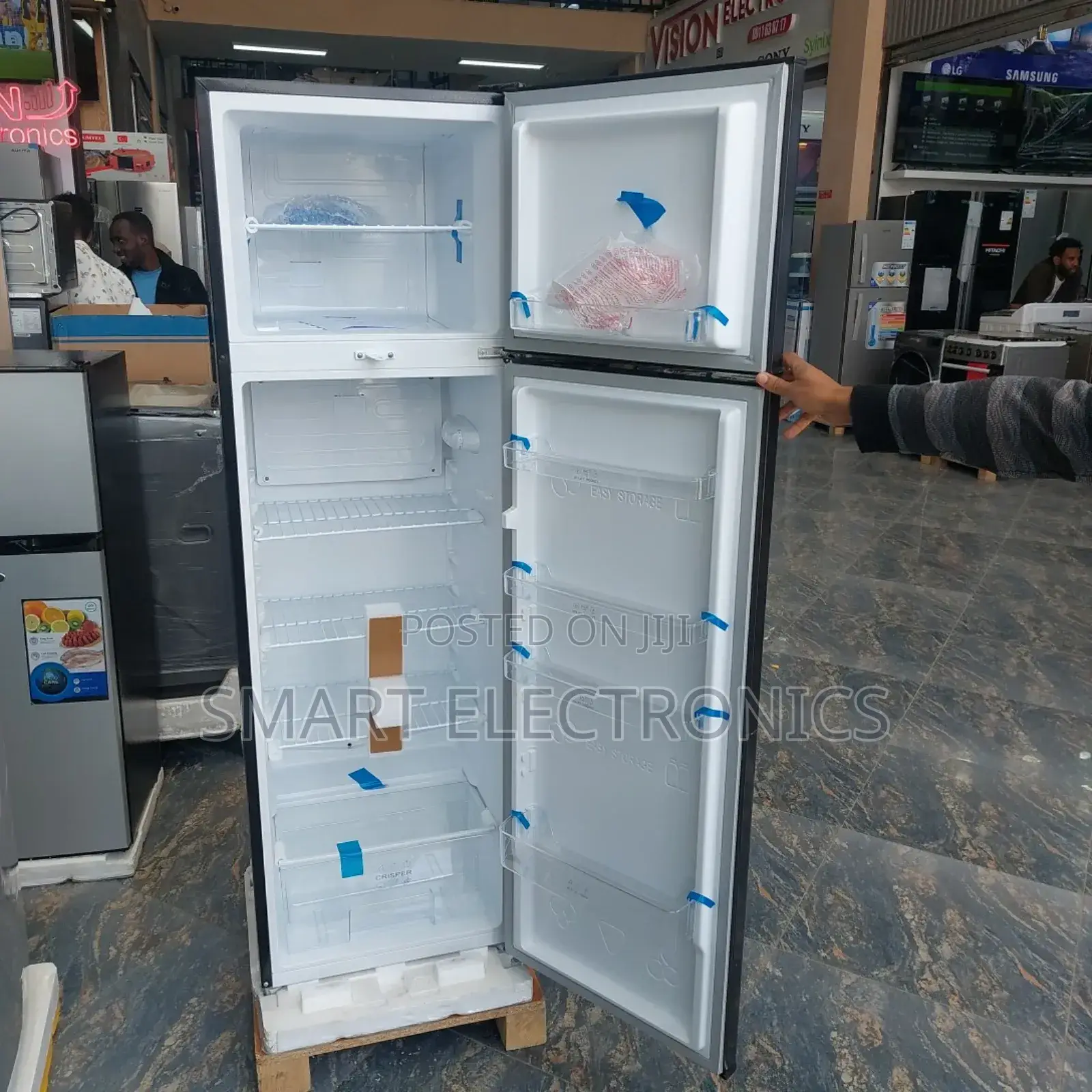 Smart Refrigerator 370l