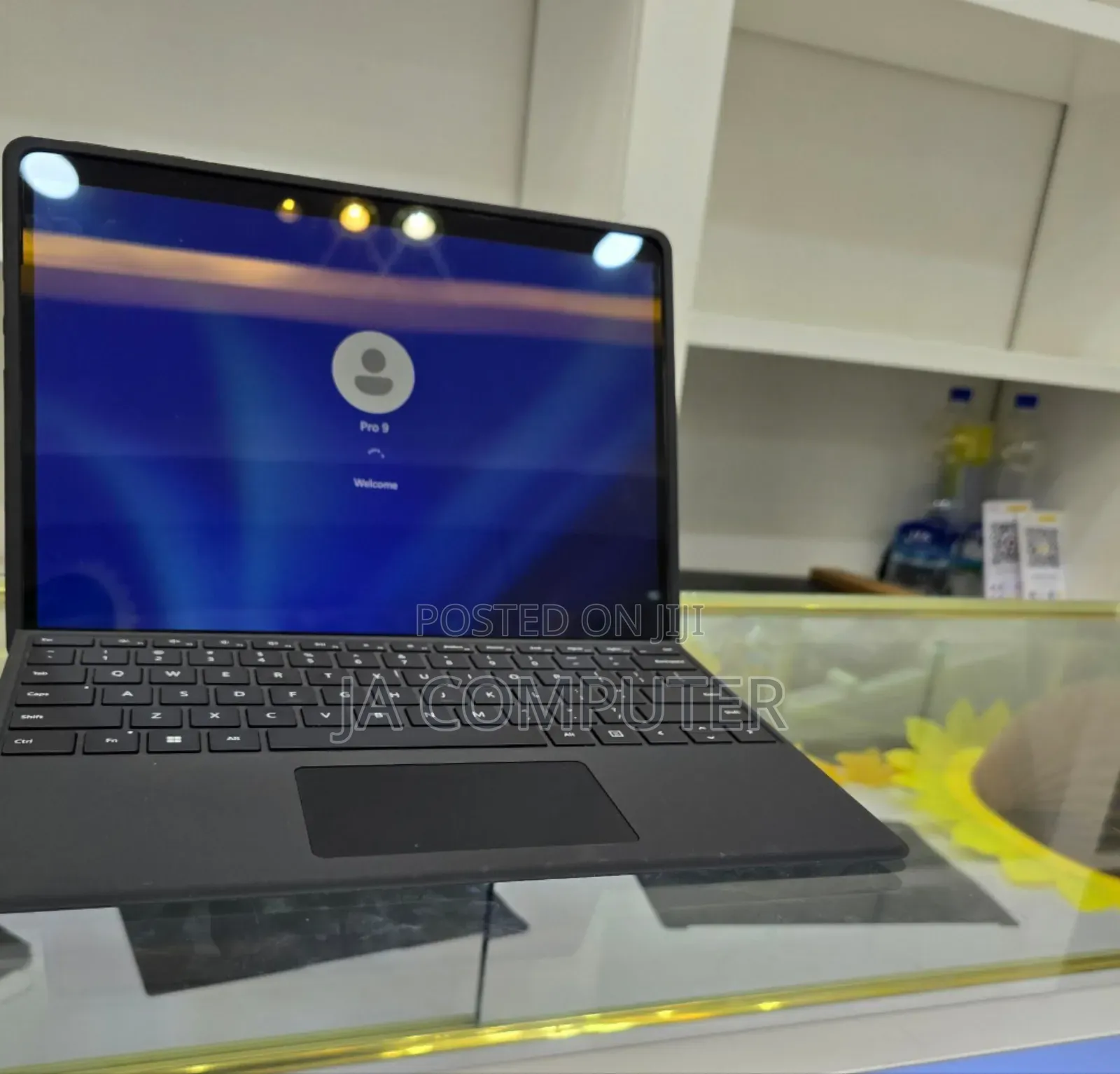 New Laptop Microsoft Surface Pro 9 16GB Intel Core I5 SSD 256GB