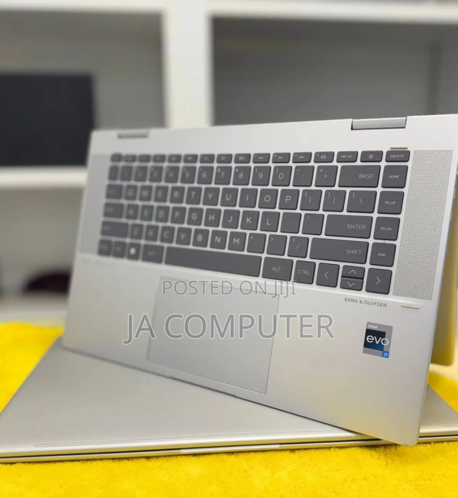 New Laptop HP Envy X360 16GB Intel Core I7 SSD 512GB