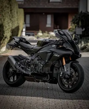 Photo - New Kawasaki Ninja H2 R 2022 Black